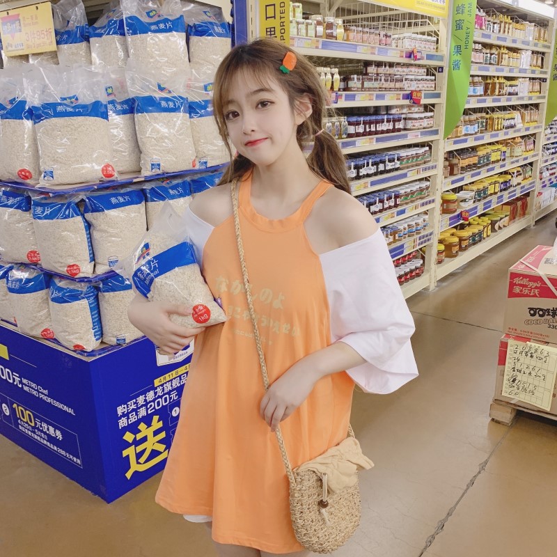 VK旗艦店 韓系寬鬆露肩拼接袖印花短袖上衣