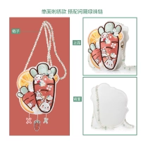 Однопользованная вышивка+цепь зеленых бусин с подвеской