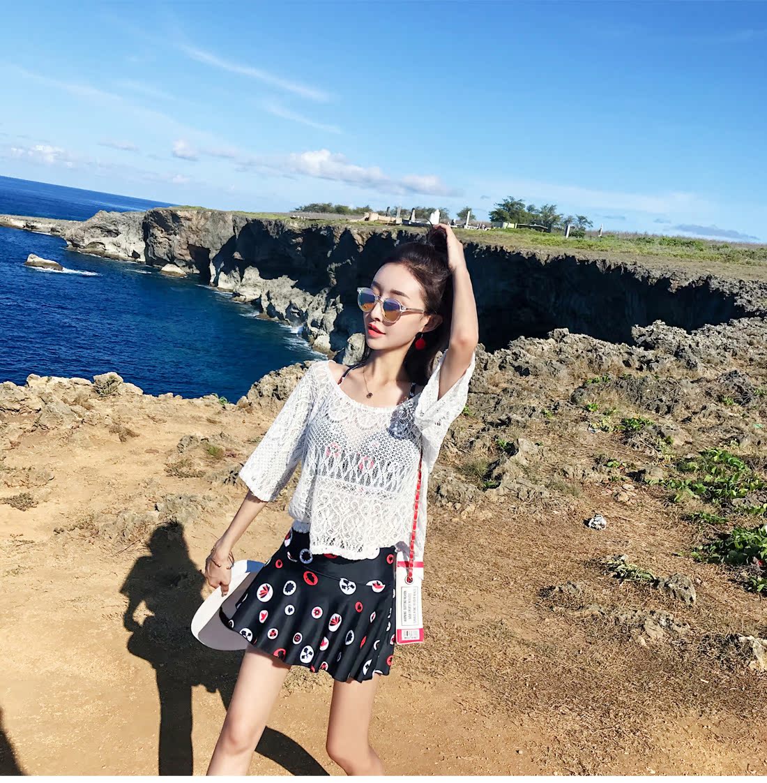 Bộ đồ bơi nữ ba mảnh phù hợp với nước nóng mùa xuân Hàn Quốc nước hoa nhỏ ngực nhỏ tụ tập bơi lội gợi cảm bikini ba điểm - Bikinis bộ đồ bơi nữ