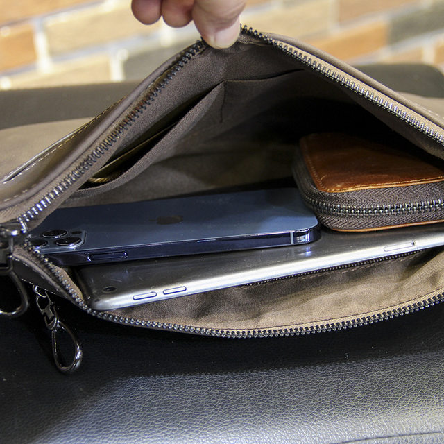 Cowhide Men's Clutch Bag, Stylish and Fashionable, Everyday Clutch Bag, Business Briefcase, Casual Underarm Bag, Retro Small Bag, Trendy