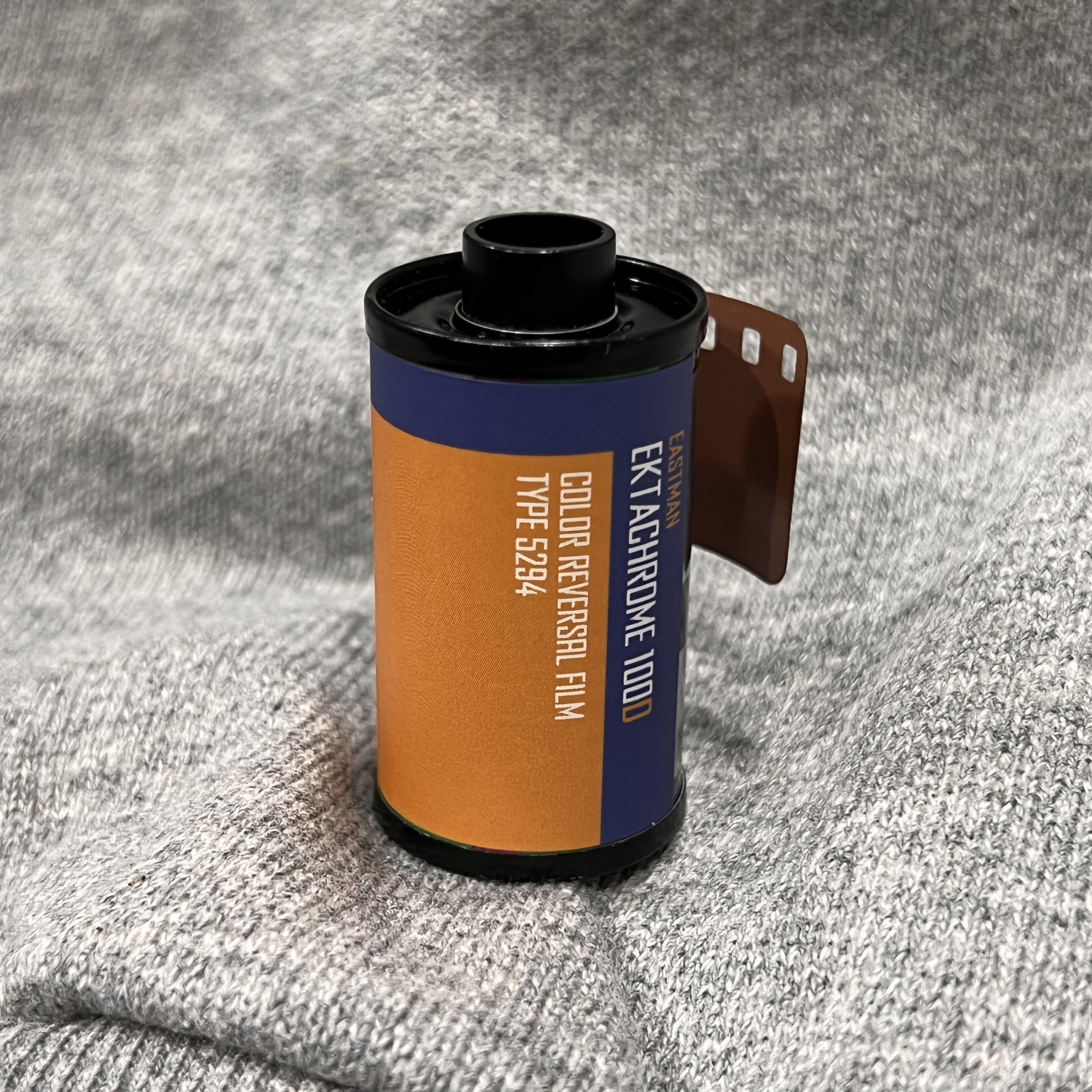 5294 E100 135彩色反转片：复古摄影爱好者的梦幻选择，满5卷包邮！-胶卷-淘宝好物网