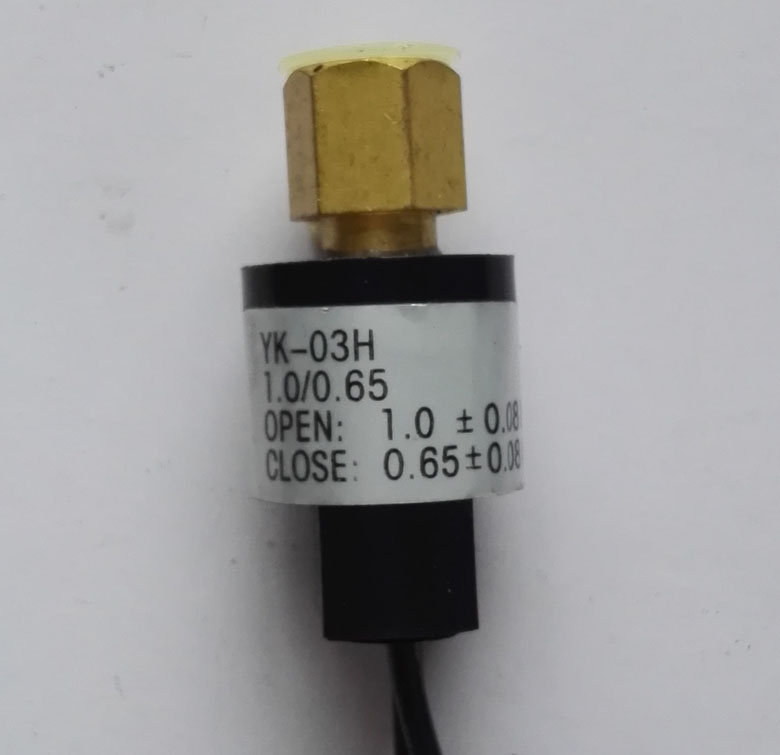 New stock spare parts ChangHeng CHANG HENG YK-03H 1 0 0 65 MPa Pressure switch