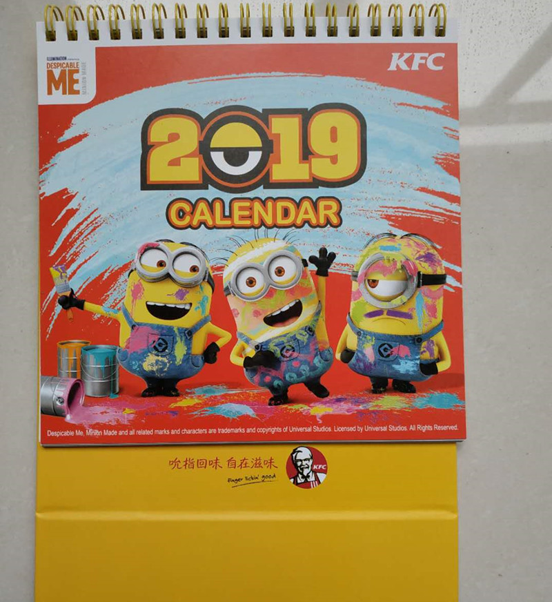 KFC Petty Yellow People Table Calendar Calendar Christmas Small Yellow Man Paparazzi Toy Gift