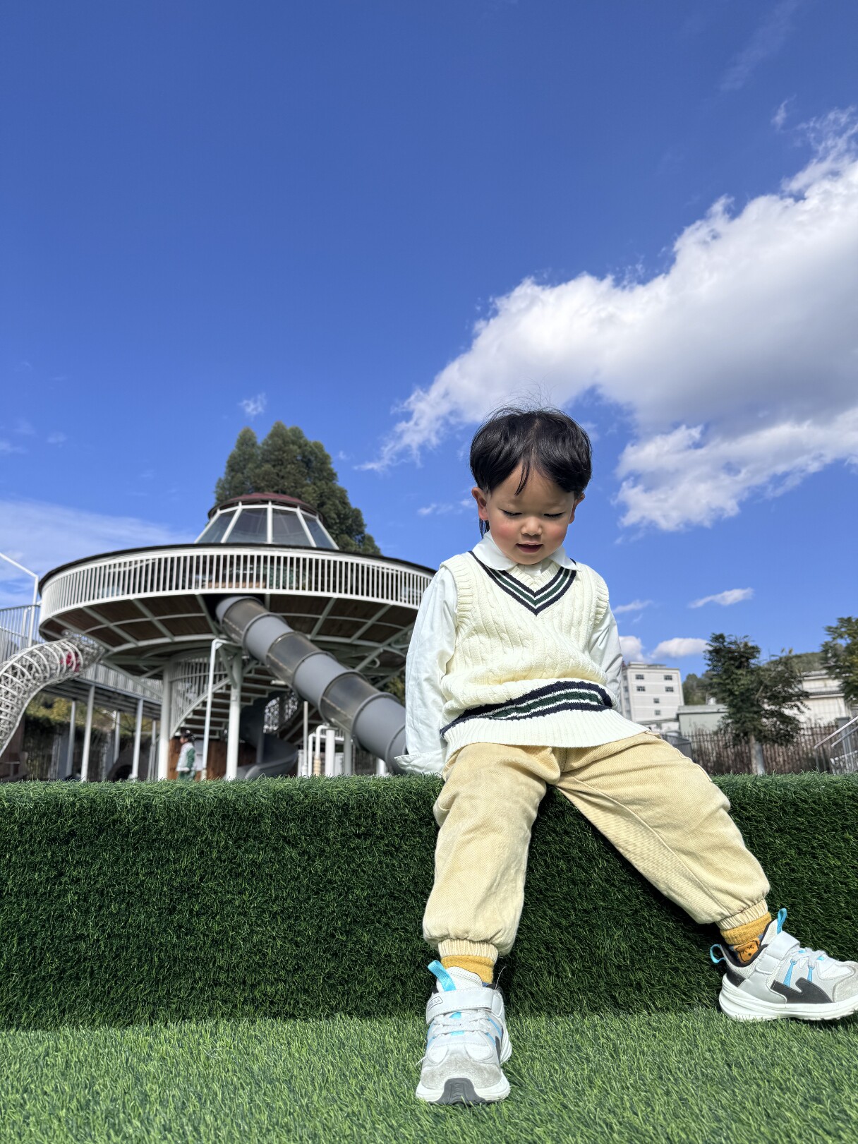 小尾巴品质童装