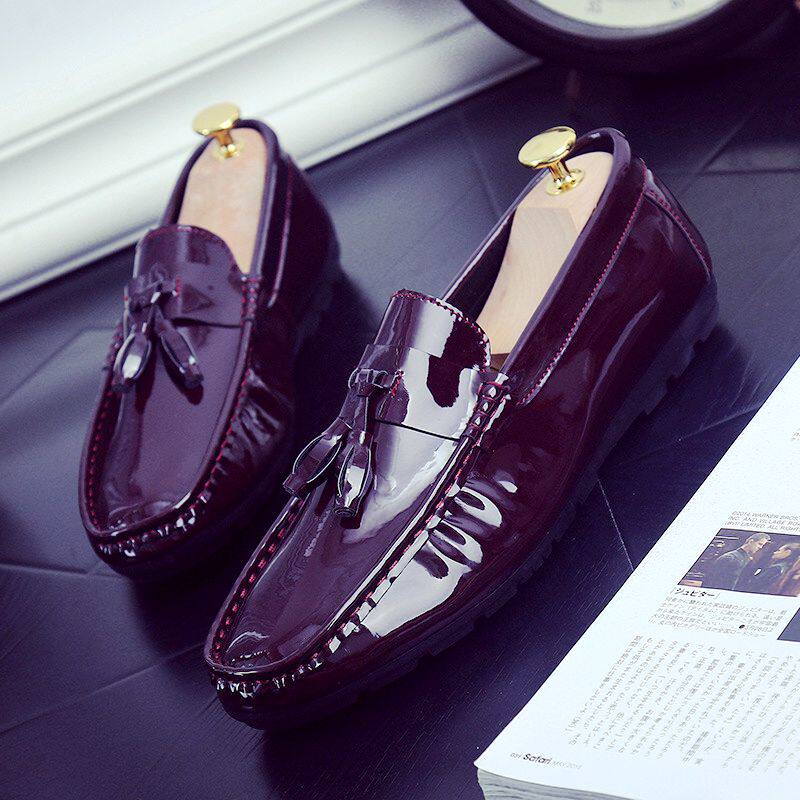 Autumn and winter trendy men's patent leather beanie shoes plus velvet Korean version of the trend warm lazy shoes bright men's shoes British leather shoes