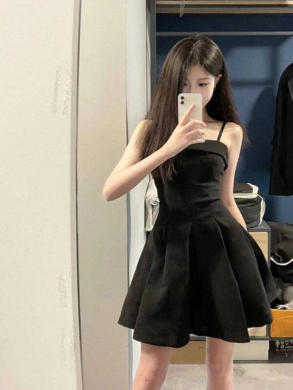 Pleated Suspender Dress, Waist-Cinching Puff Skirt, Petite Summer Hepburn Style, Slimming Black Sleeveless Short Skirt