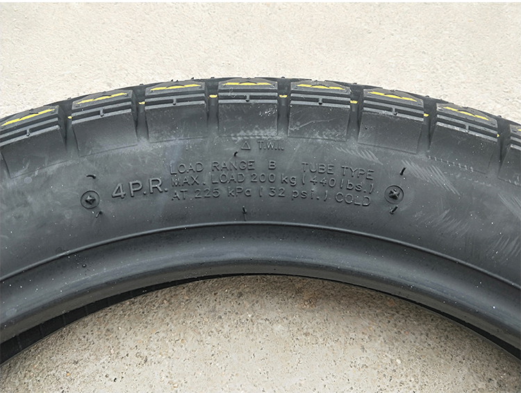 正 新 轮胎 3.50-16 Lốp xe máy Lốp xe xuyên quốc gia Hạ Môn Zhengxin Lốp mới 350-16 lốp xe máy gai to