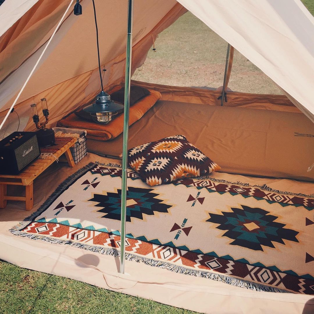 Wild luxury blanket camp market equipment RV cotton blanket decorative blanket blanket sofa blanket tent Sucre