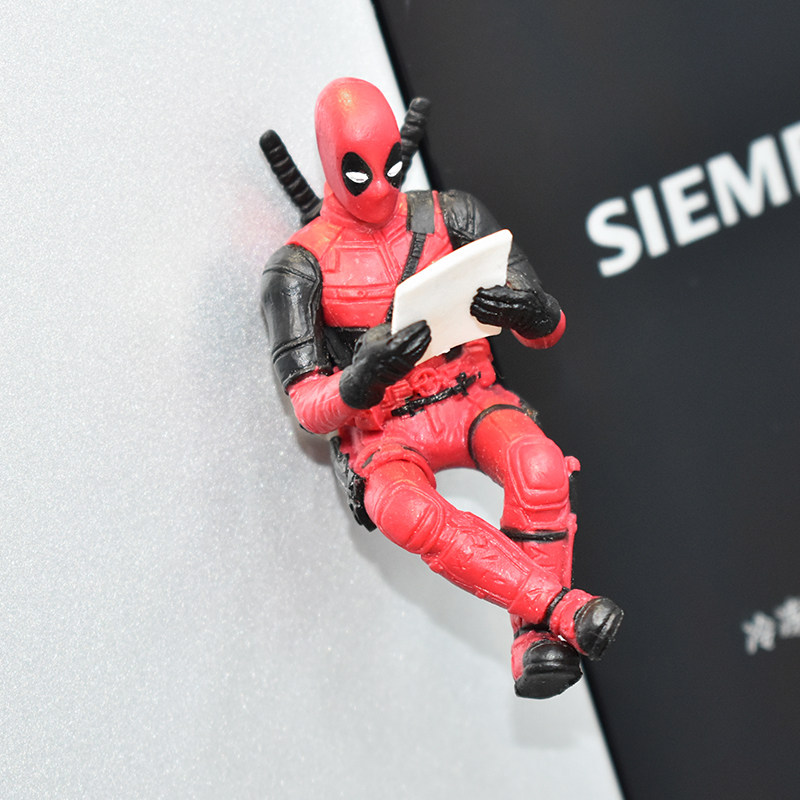 Creative Cartoon Cartoon Dead Waiter Fridge Sticker Magnet Pendulum with toy Cubism Fridge Decorative message stickup doll magnet