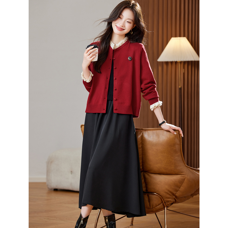 Red Tweed-Style Knitted Cardigan Dress Two-Piece Set for Women, 2025 Autumn New Fashionable and Age-Reducing Outfit Dress
