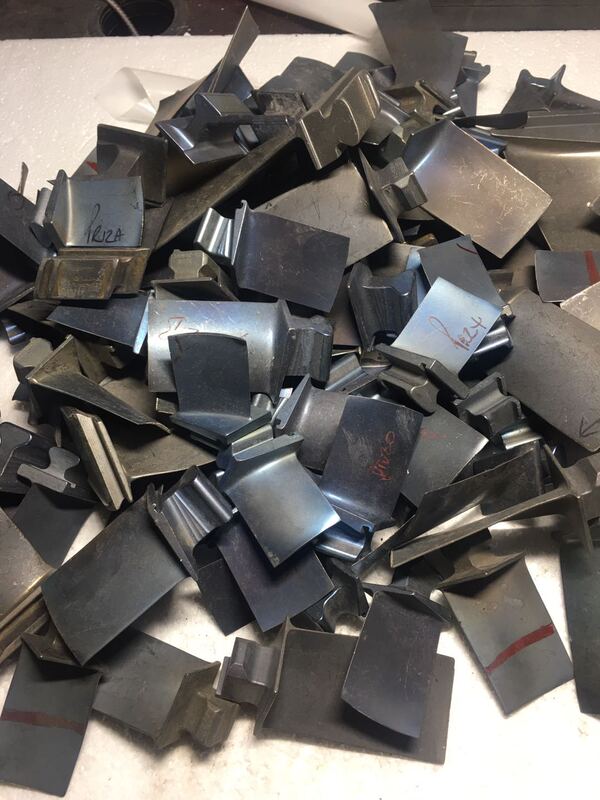 Aircraft Engine Three-Stage Blade Compressor Blades Made of Titanium Alloy