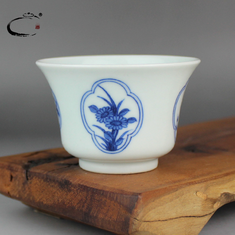 Blue and white sample tea cup and auspicious jing DE collection master cup of jingdezhen ceramic teacups hand - made by patterns single CPU