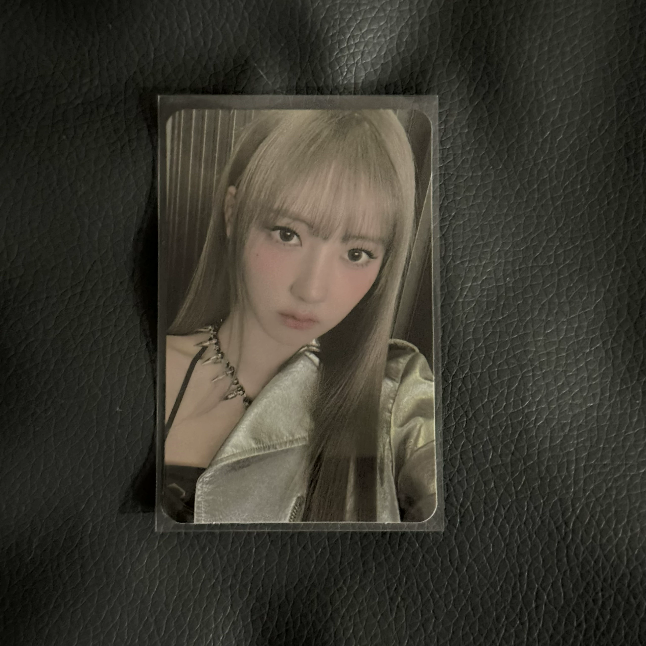 Спот yg офлайн счастлив card BabyMonster BM специальная карта sheESH Xian Xian ASA AHYEON