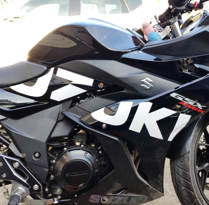 GSX250 ABS special car special custom car sticker side-side stickers pull-flower waterproof sunscreen pair of price