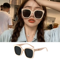 Бежевый, популярно в интернете