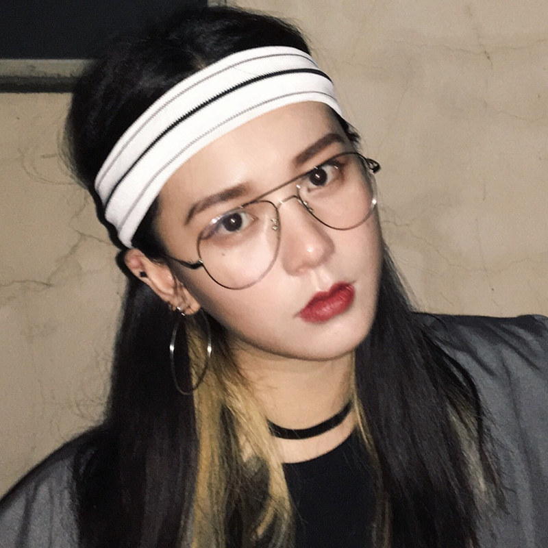 big gold rimmed glasses