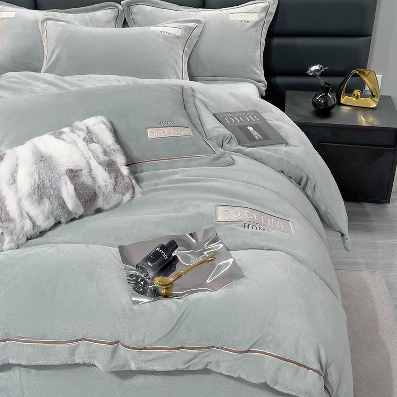 High-End Light Luxury Milk Velvet Four-Piece Set, High Weight and Thickened Bed Sheet and Duvet Cover, Winter Warm Coral Velvet Bedding