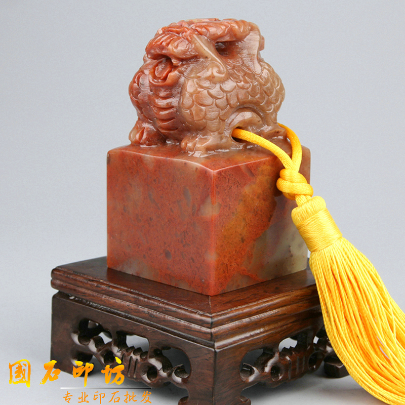 Seal engraving Shoushan Stone Dragon Seal Material Seal Material to be made Name Chapter Scholars Practice Chapter Calligraphy Calligraphy And Calligraphy And Calligraphy and Painting