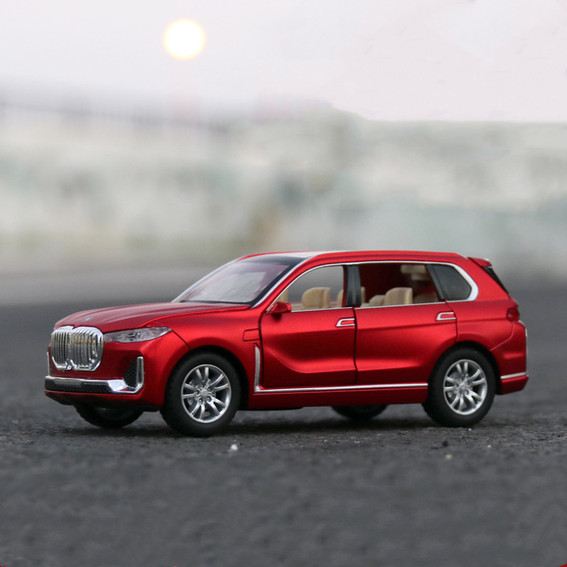 Six-Door Bmw X7 Off-Road Vehicle Suv Sedan 1:32 Scale Car Model Simulation Alloy Toy Car for Children Boys