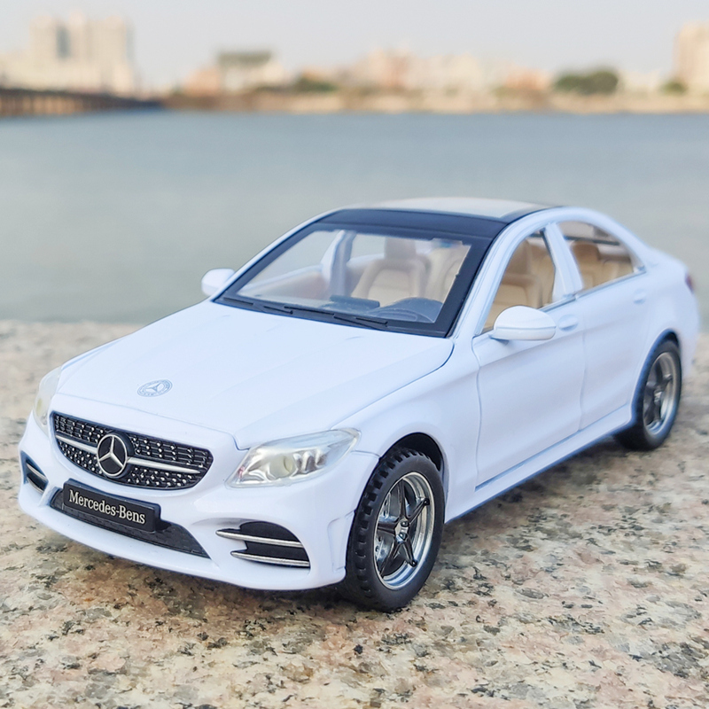 Six-Door Mercedes-Benz C260L Car Model Alloy Sedan Collectible Ornament Children's Pull-Back Toy Car for Boys