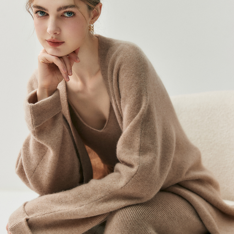 Loose and Casual Style Cashmere Cardigan Shawl for Women, Elegant 2025 Autumn and Winter New Wool Knit Sweater Coat, Gray
