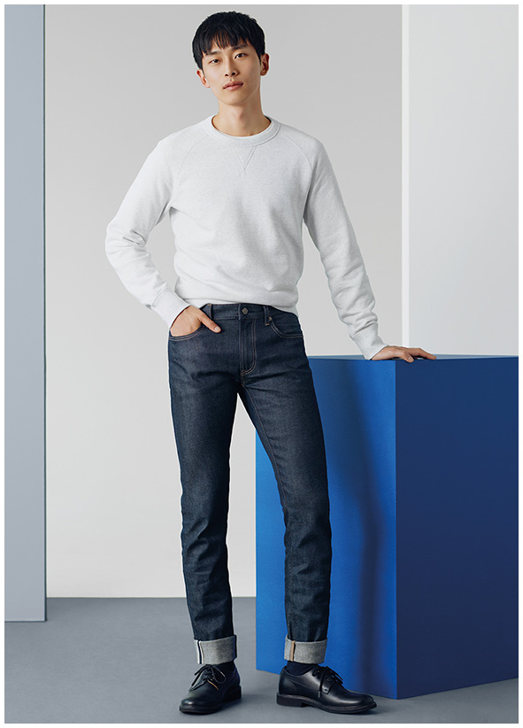 Sweatshirt homme UNIQLO - Ref 3129304 Image 12