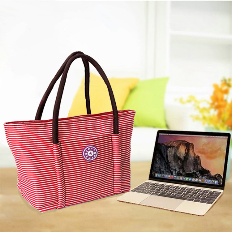 Waterproof pull chain large number lunch box with large capacity lunch bag mommy bag Mama bag with rice bag multifunction single shoulder bag