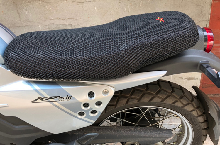 Vỏ bọc xe máy Benelli Cub 500 Mới 3D Kem chống nắng tổ ong Lưới cách nhiệt chỗ ngồi cách nhiệt - Đệm xe máy yên xe wave