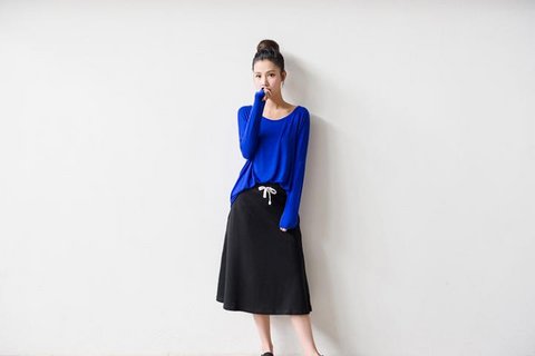 Quần áo mùa thu 2018 phong cách châu Âu và Mỹ rộng kích thước lớn màu rắn modal dài phần áo thun dài tay áo sơ mi nữ quần áo các mẫu áo thun dài tay nữ đẹp
