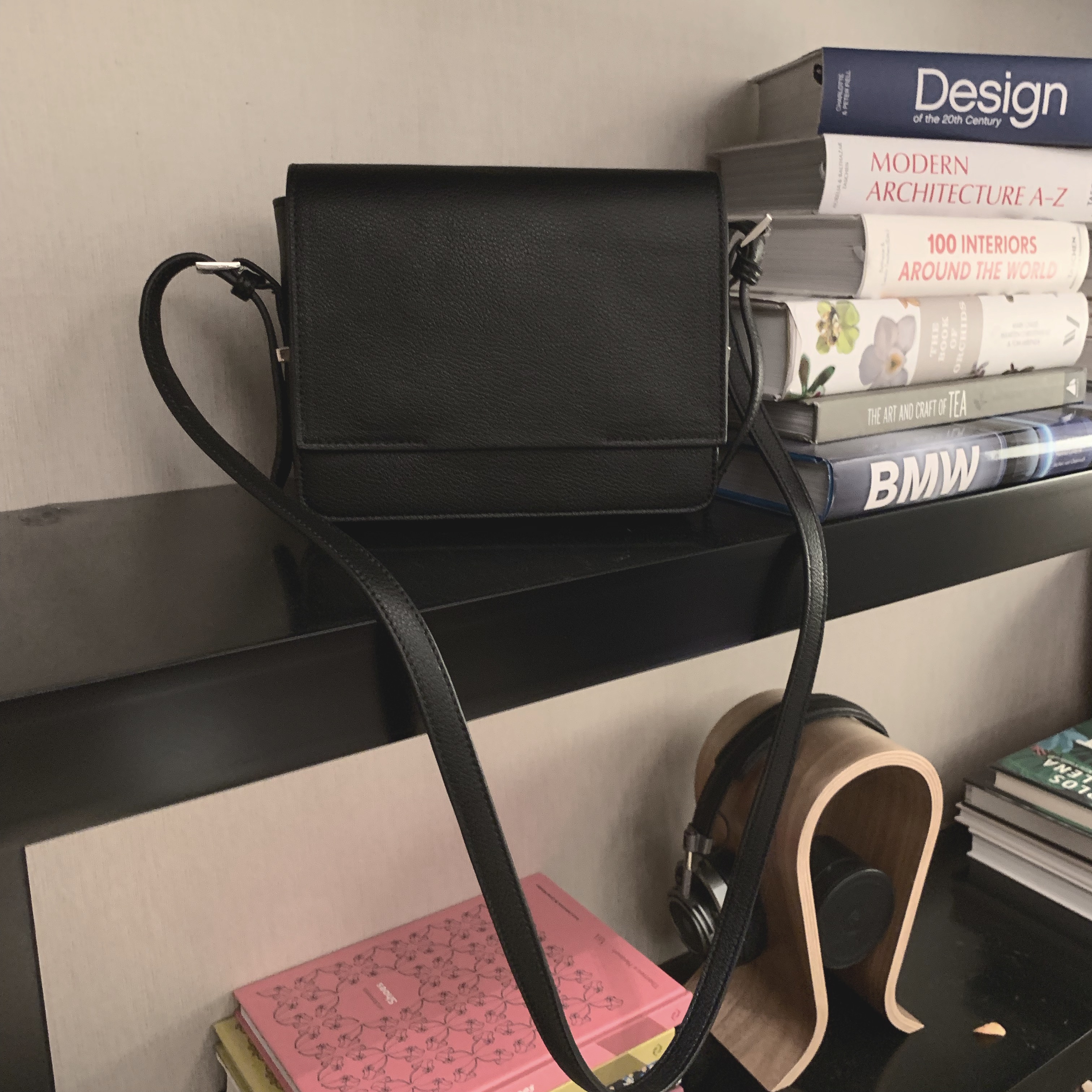 A Cha and Agu Christmas Matching Black Diagonal Small Leather Bag