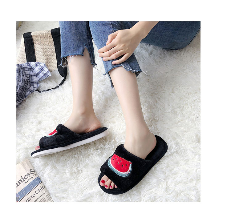 Cô gái trái tim thời trang trái cây mới lông dép lưới màu đỏ Hàn Quốc phiên bản mềm mại chị em trượt phẳng giản dị bông kéo phụ nữ sandal nữ hàn quốc