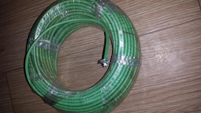 The original imported microwave cable low consumption attenuation small signal test cable LL142 MS2-190-250