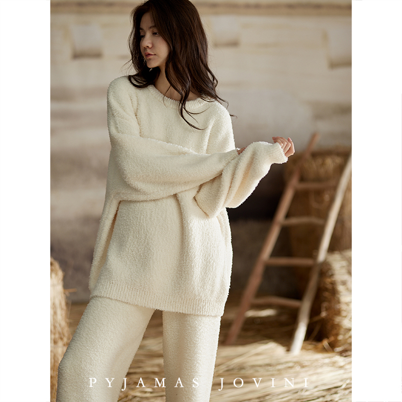Qiaowei Ni Pajamas for Women, Autumn and Winter, Soft Half-Fleece, Fluffy, Solid Color, Fleece-Lined, Thickened, Warm Coral Fleece Set Qiaowei Ni Pajamas for Women, Autumn and Winter, Soft Half-Fleece, Fluffy, Solid Color, Fleece-Lined, Thickened, Warm Coral Fleece Set
