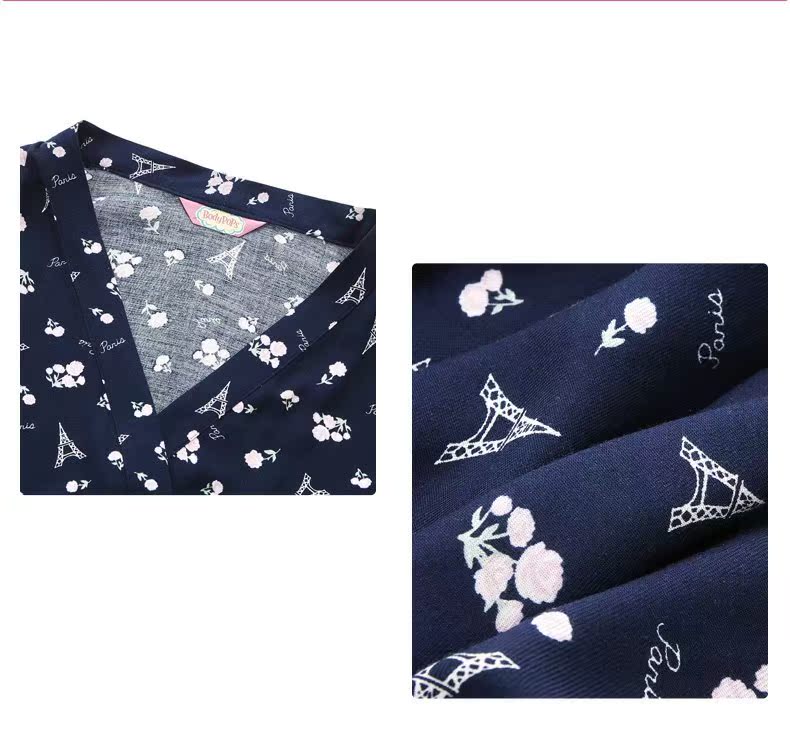 Bodypops nữ thoải mái in phần dài dịch vụ tại nhà áo ngủ váy ngủ nữ đồ ngủ nữ BCGN812A11 - Night Robe áo choàng ngủ