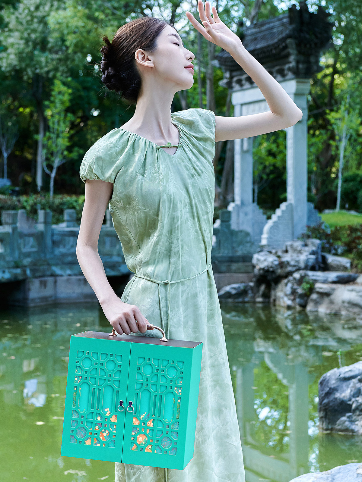 中秋礼品包装 【共婵娟 兰】高档酒店镂空双开门三层抽屉中秋礼盒8粒装月饼礼盒