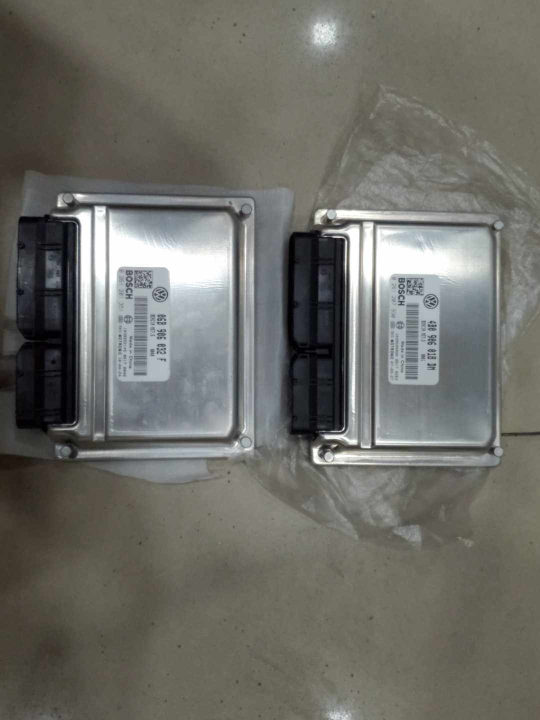 Volkswagen Passat B5 1 8T engine computer board 4B0906018DM new original non-disassembly car