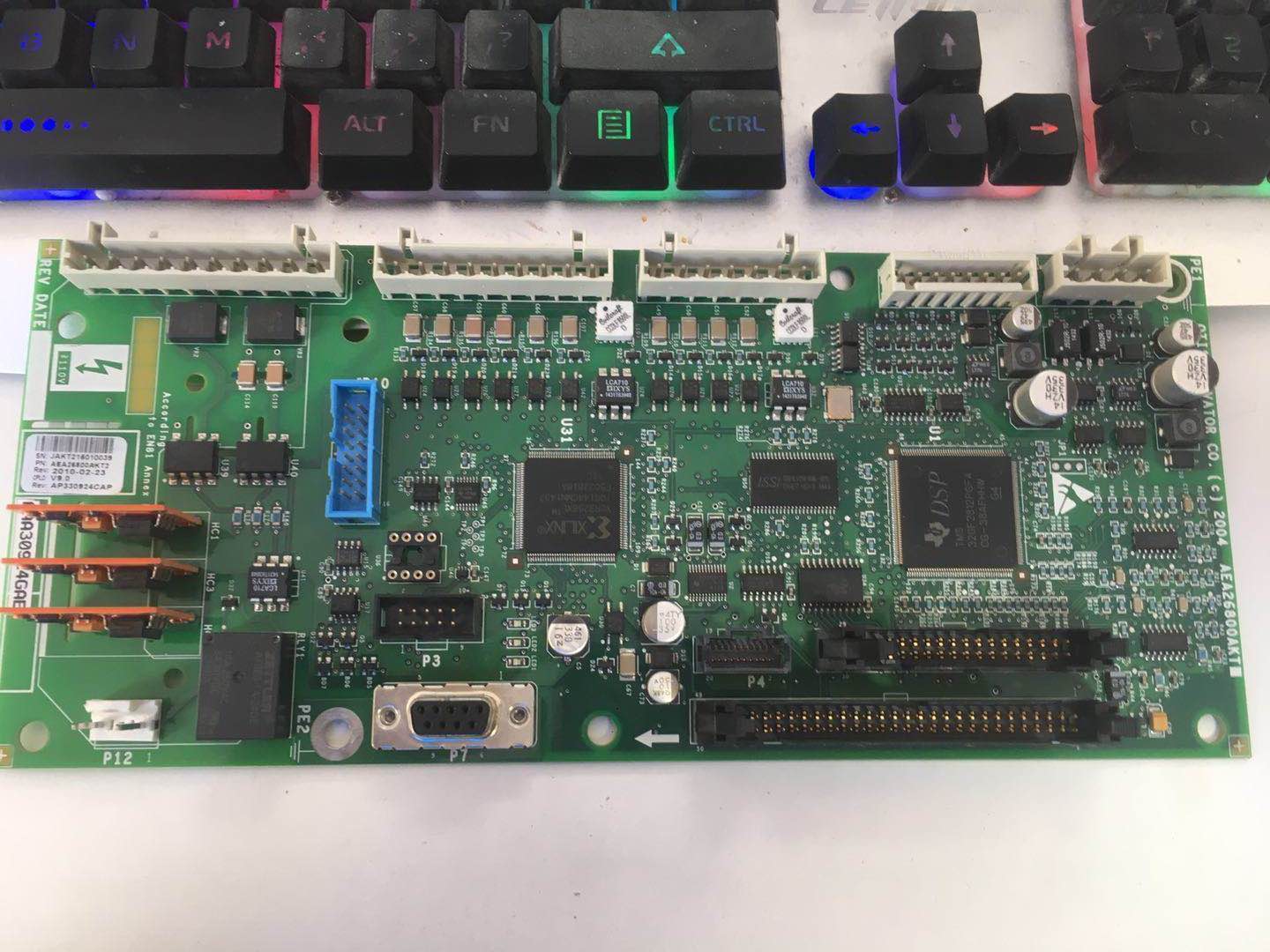 Dismantling Machine 2 Flashlight Ladder Accessories Xizi Otis Elevator GDCB AEA26800AKT2 Photograph