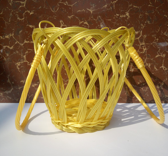 5 Catty Wine Bottle Lift Basket Wine basket Wine Basket Wine Basket Wine Basket Wine Basket Plastic Wine Basket quantity Large