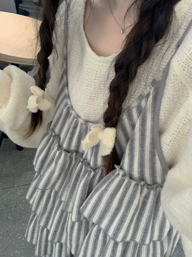 Классическое трикотажное платье, юбка