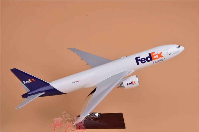 Mô hình mô phỏng máy bay lớn Boeing bằng hợp kim FEDEX Cargo Airlines FedEx B777 mô hình trang trí 47cm mô hình máy bay bamboo airways