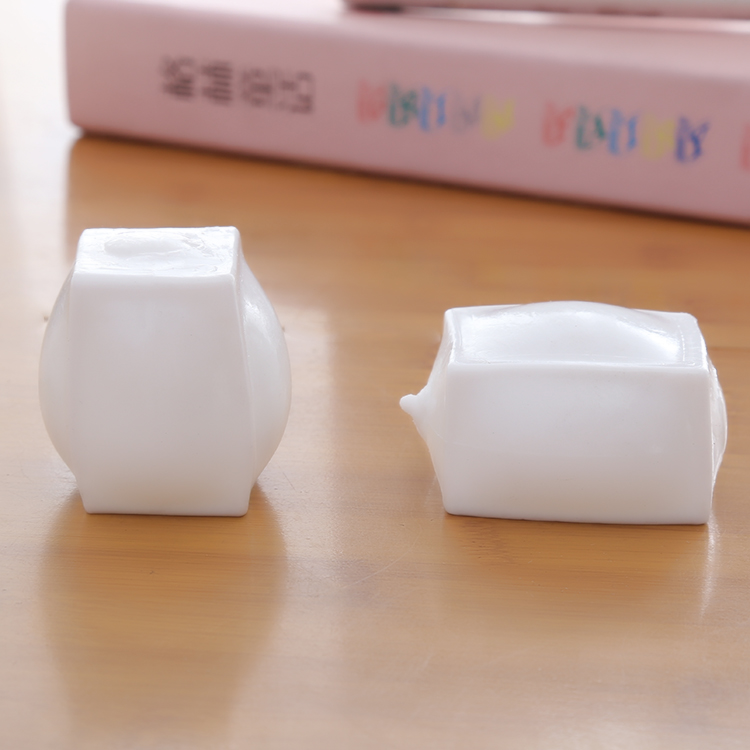 Japanese venting, decompression, whole person, tricky White tofu, hand-pinched Tofu, weird toys, Funny Creative Gifts