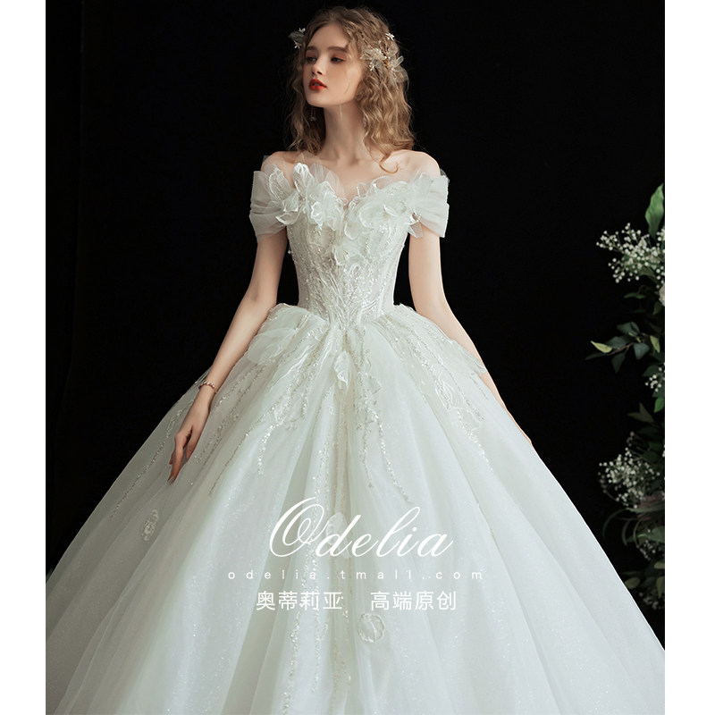 odelia < four leaf grass > Mori system light lined shoulder winter 2021 new wedding gown bridal main yarn trailing trailing