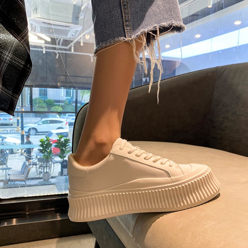 Korean trendy brand thick-soled small white shoes women's 2022 new leather all-match casual sneakers increased muffin biscuit shoes