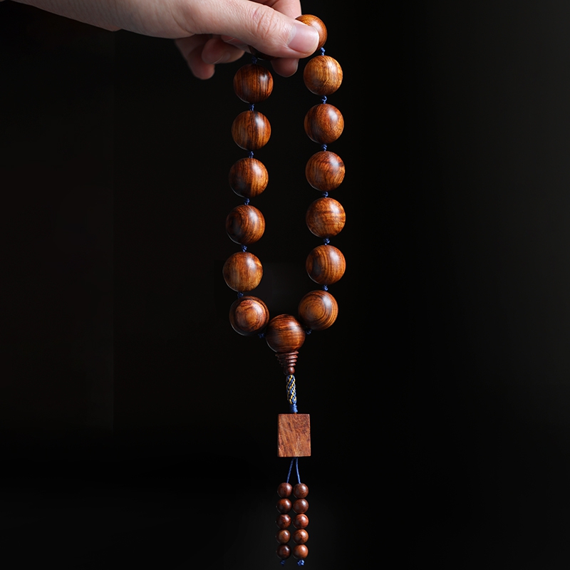 On the New Year's Eve 20MM Hainan yellow flower pears handheld Zhuhai yellow tiger leather striped female men candida sandalwood foeg face 0628