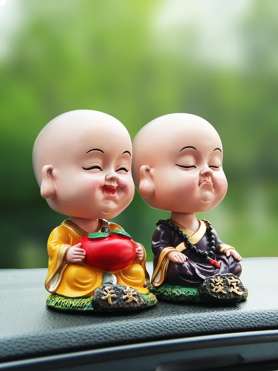 Car swing ecstasy ecstasy small monk interior adorable car decorated car Fotetrain Interior Creative Car Ornament