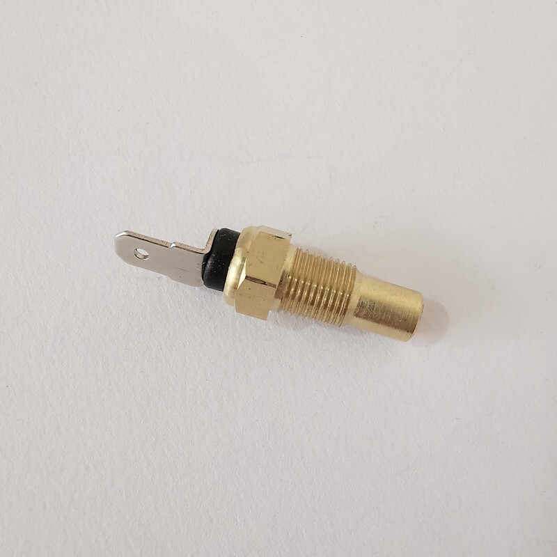 Star Alto Wuling light thriving Hafei Zhongyi water temperature sensor plug 465 single insert