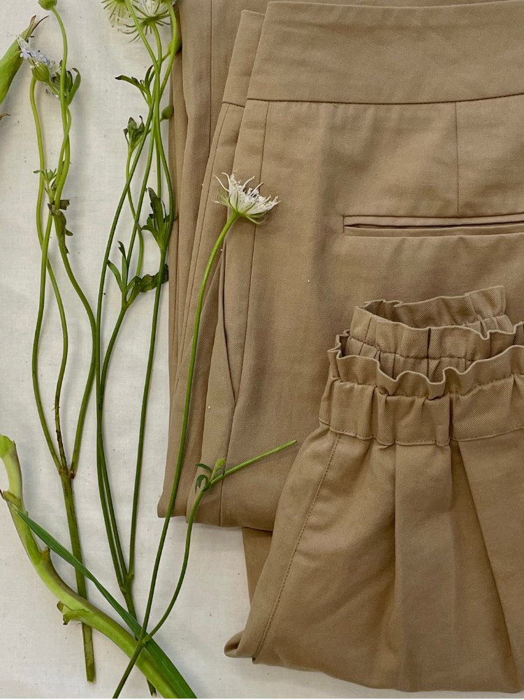 unreal 21aw card with its parent-child casual pants