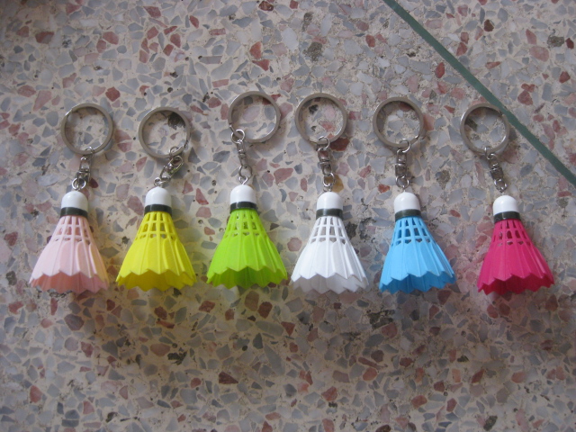 Hot sale 6 colors creative exquisite business gifts Badminton keychain competition prizes collection souvenir boutique