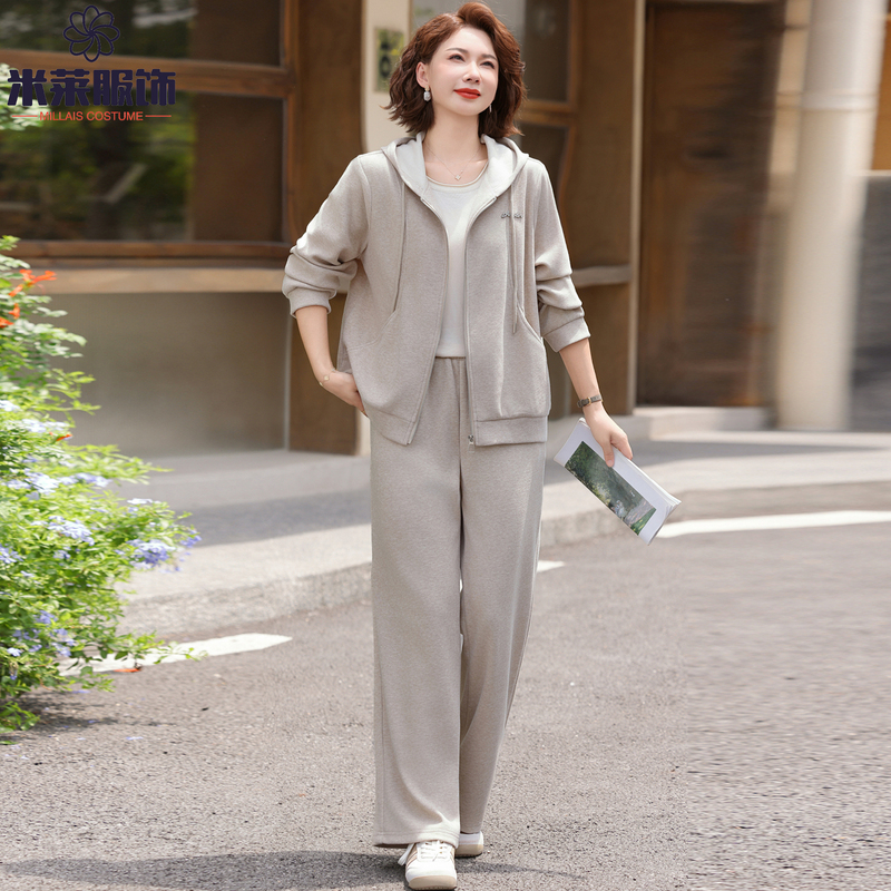 2026 Super Popular Mom's Autumn Hooded Sweatshirt Jacket Stylish Middle-Aged and Elderly Women's Spring and Autumn Sportswear Set Loose Fit 2026 Super Popular Mom's Autumn Hooded Sweatshirt Jacket Stylish Middle-Aged and Elderly Women's Spring and Autumn Sportswear Set Loose Fit