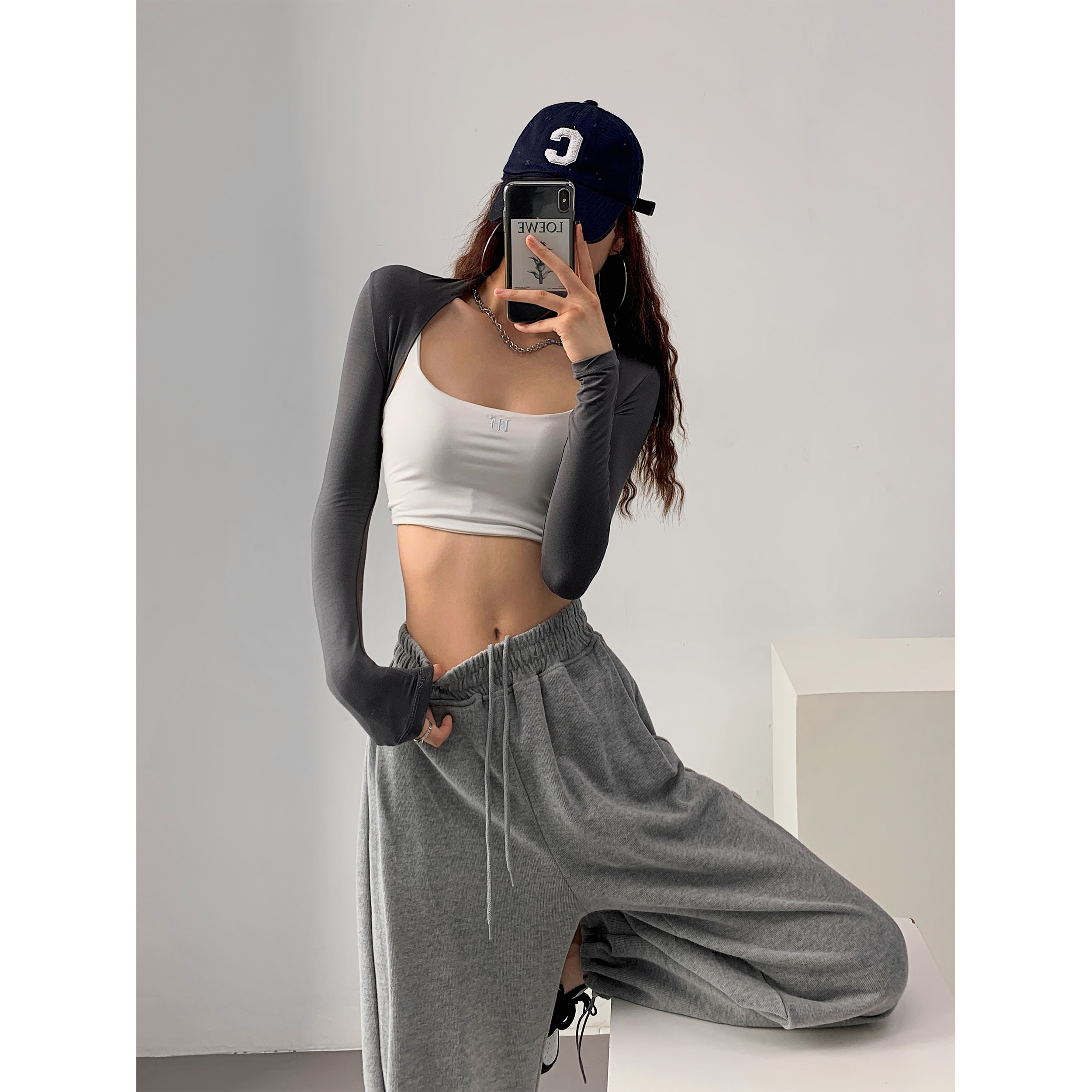 Ken Dou Same Knitted Small Waistle Top Women's Spring and Autumn Slip Skirt Outer Cardigan Sunscreen Right Angle Shoulder Shawl Blouse